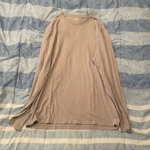 Grey and tan Gap long sleeve shirt